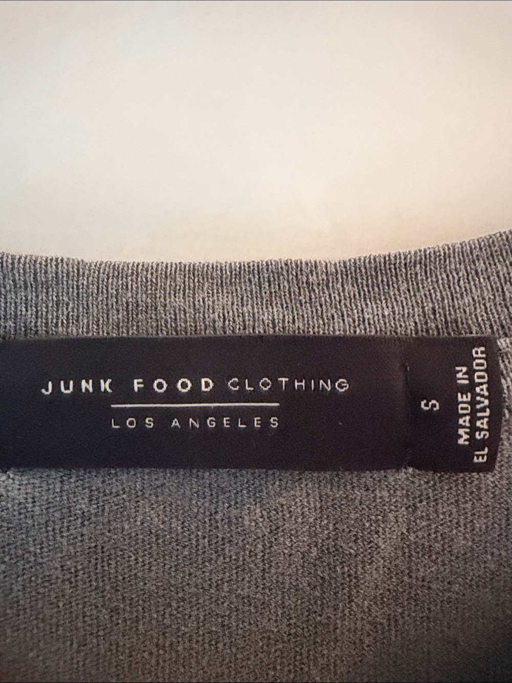 Junk Food Clothing - Tom Petty & The Heartbreakers Gray Tee - Picture 3 of 3